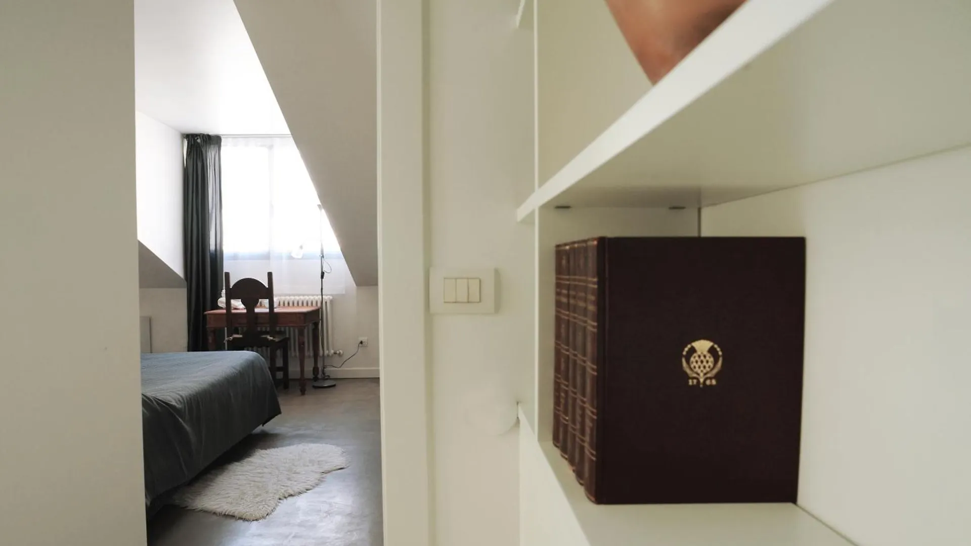 Loft Sant Ambrogio With Terrance Apartment Milan 0*,