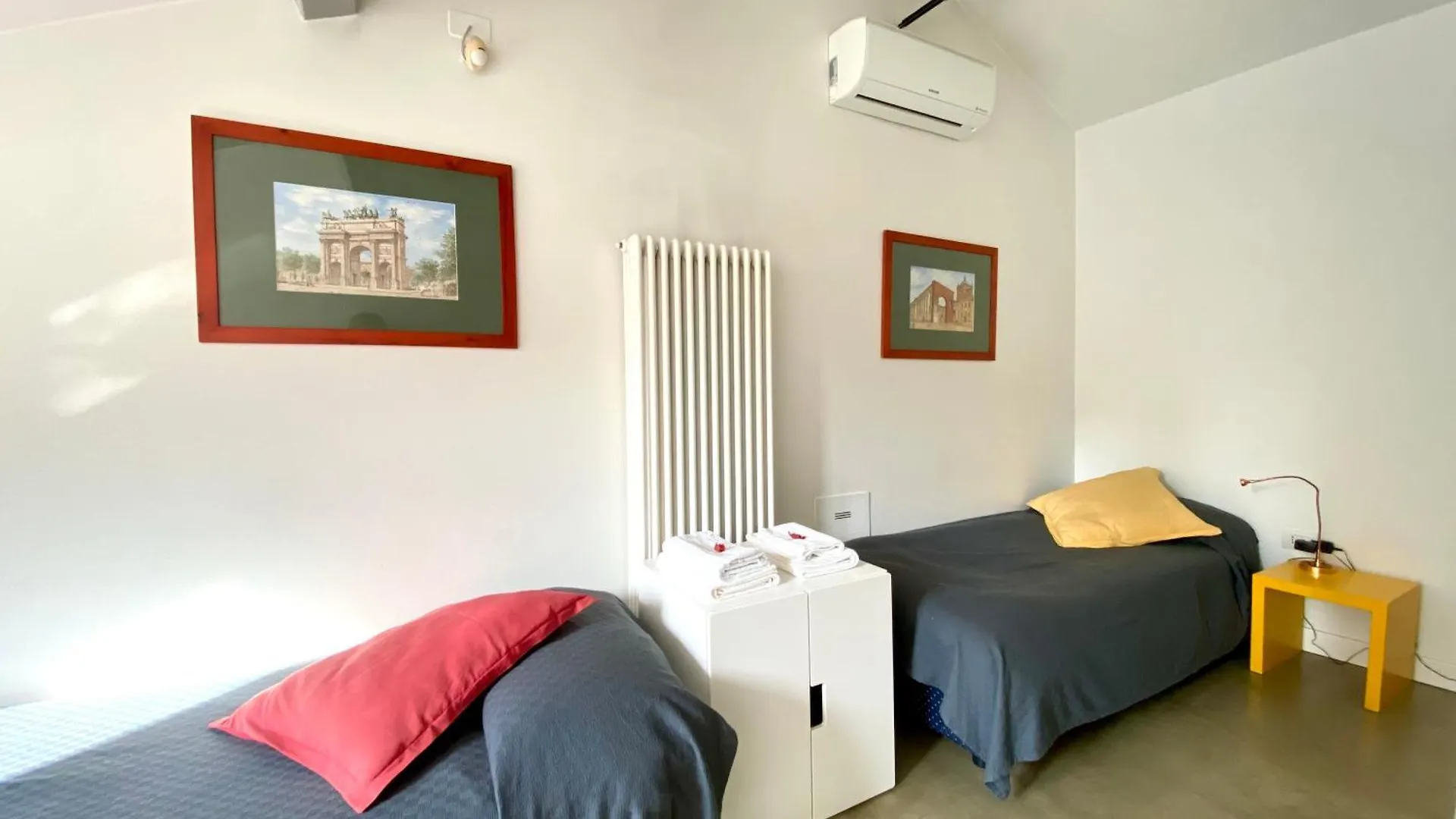 Loft Sant Ambrogio With Terrance Apartment Milan